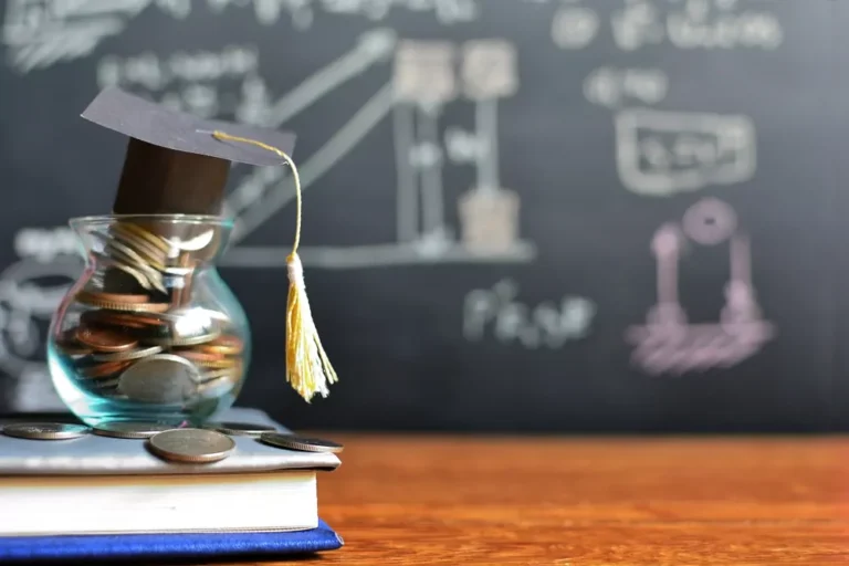 Excel as the foundation of financial education